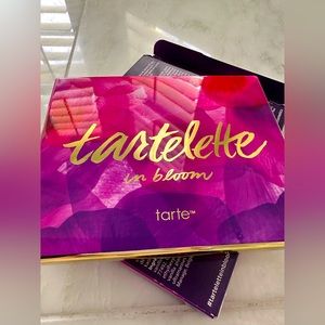 NEW Tarte Tartelette In Bloom Clay Eyeshadow Palette